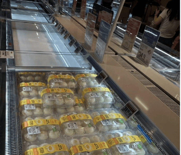 盒马客服回应“最难吃的甜品被台风选出来了”:主要因库存充足