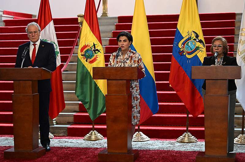 中国正式成为安共体观察员国,“美国关门,中国敞开大门”